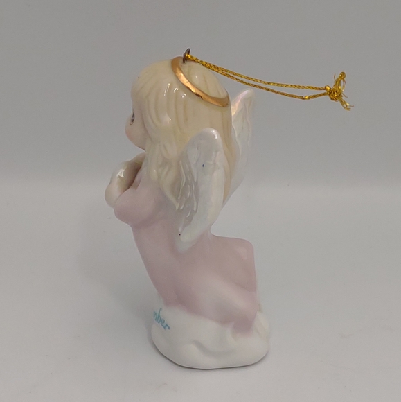 🌷‼️5/$20  Enesco December Ceramic Angel Blue Heart Christmas Ornament 1997 3" - Picture 4 of 7